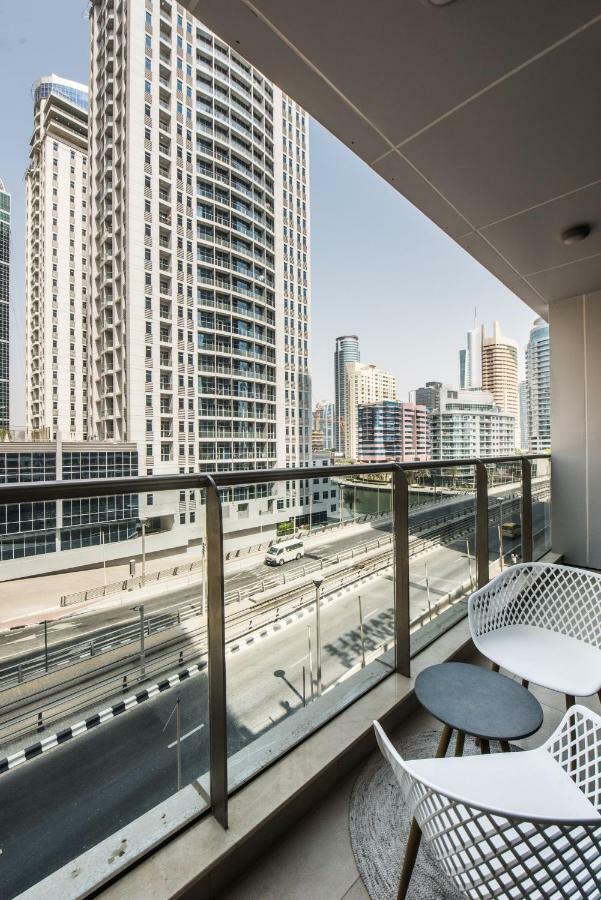 Fantastay Sparkle Tower Luxury 1 Br Dubai Eksteriør bilde