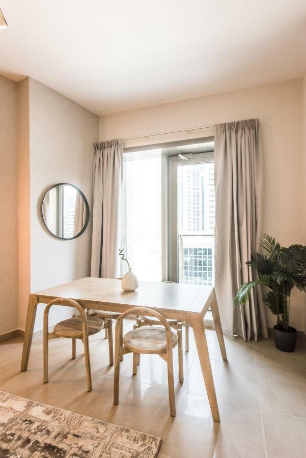 Fantastay Sparkle Tower Luxury 1 Br Dubai Eksteriør bilde