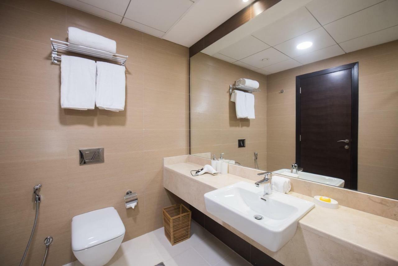 Fantastay Sparkle Tower Luxury 1 Br Dubai Eksteriør bilde